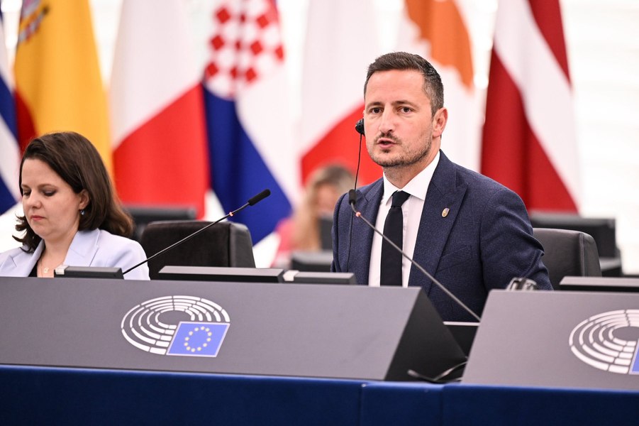 Nicu Ștefănuță avertizează după votul din Parlament: „Chestiunea Georgescu nu a dispărut. O suspendare a președintelui ar putea deveni tentantă”