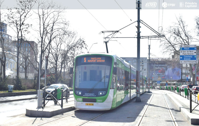 Pagina verde. Doar în România. Tramvaiul corporatiştilor, celebrul 5, s-a relansat cu tramvaie de acum 30 de ani, fără aer condiţionat care, paradoxal, sunt mai silenţioase decât modelul Imperio, aproape nou. Care este explicaţia