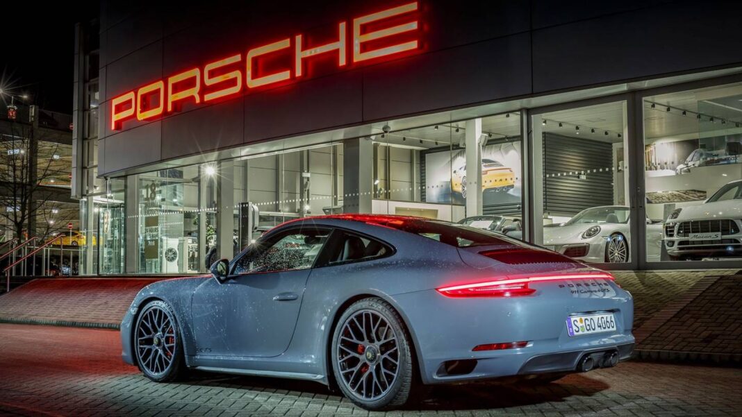 Porsche dă afară 500 de angajați