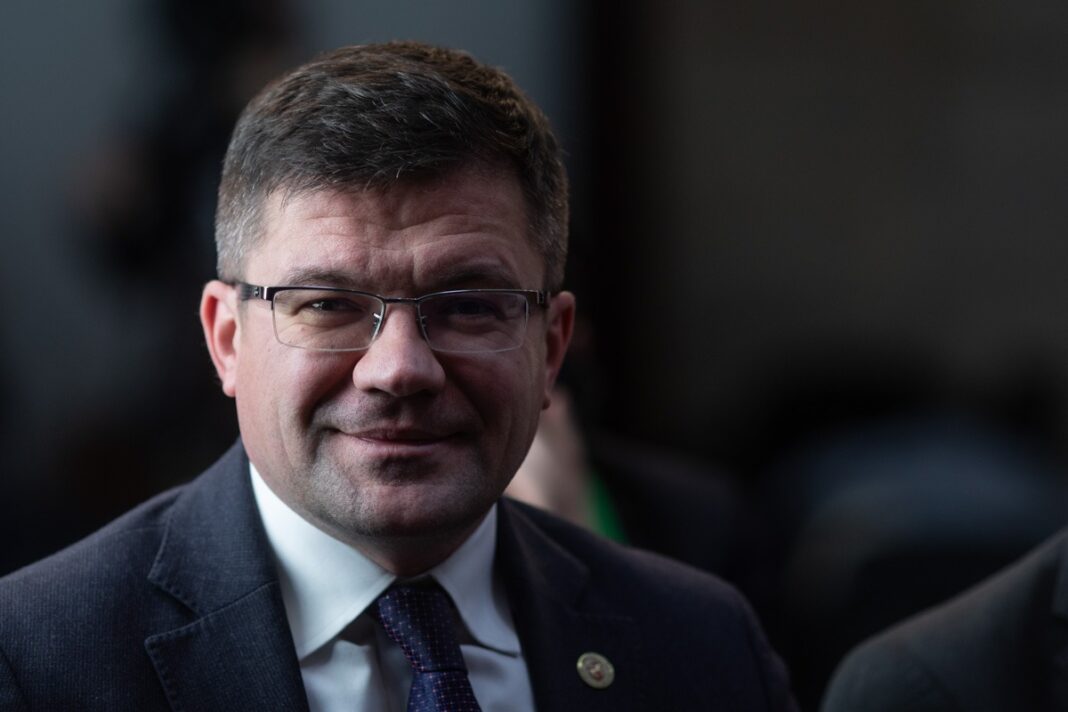 Președintele PSD Iași, Petru Bogdan Cojocaru: Bolojane – de tipul asta de șobolanisme ai auzit? Domeniul lui Costel Alexe (PNL) din Sculeni, clădit pe corupție. Cumătrul său a fost condamnat pentru abuz în serviciu