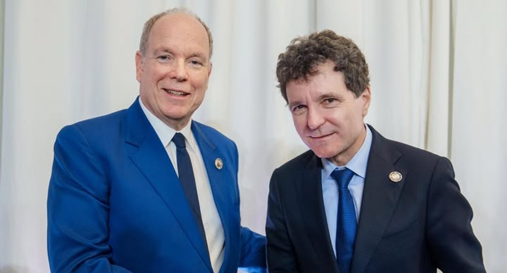 Președintele României se află la Summitul UE din Armenia. Nicușor Dan s-a întâlnit cu Principele Albert al II-lea de Monaco