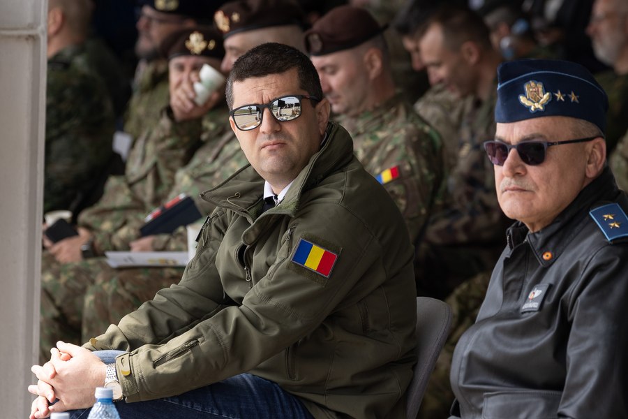 Programul SAFE, în centrul unui scandal uriaș. Directorul Romarm, acuzații grave la adresa ministrului Miruță: „Ar trebui judecat pentru înaltă trădare”