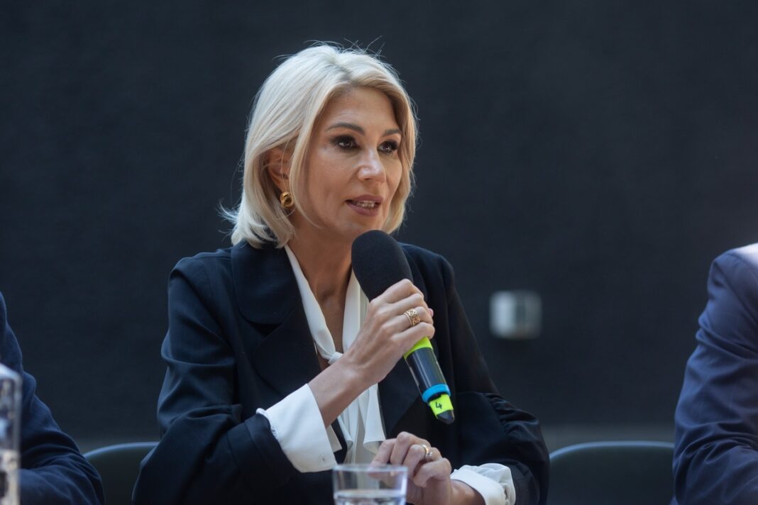 Raluca Turcan (PNL): Am ajuns să avem o imagine publică de „breloc” al PSD / PNL nu mai este manevrabil, am ales ferm drumul demnității / Relația PNL-PSD a fost o succesiune de compromisuri costisitoare