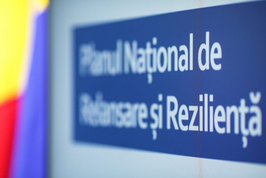 Raportul Guvernului: Ritmul de contractare a fondurilor din PNRR este „lent şi neuniform”