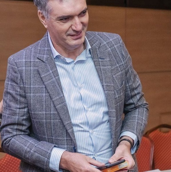 Război între șeful Gărzii Forestiere București și un jurnalist. Mirel Idorași, reclamat la DNA și DIICOT de propriii șefi