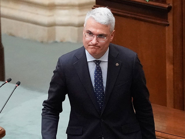 România a pierdut definitiv aproape 460 de milioane de euro din cererea 3 de plată din PNRR, din cauza întârzierii reformelor. „Nu poţi pretinde fonduri europene şi, în acelaşi timp, să numeşti în continuare băieţii deştepţi de la partid în conducerea companiilor de stat”