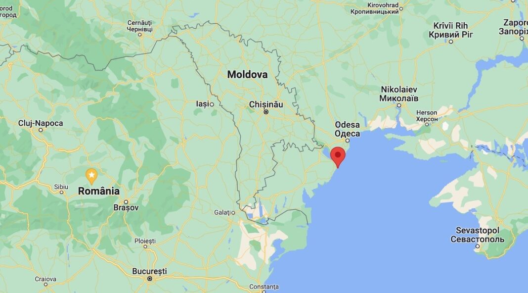 Rusia atacă din nou infrastructura civilă şi portuară din oraşul ucrainean Odesa