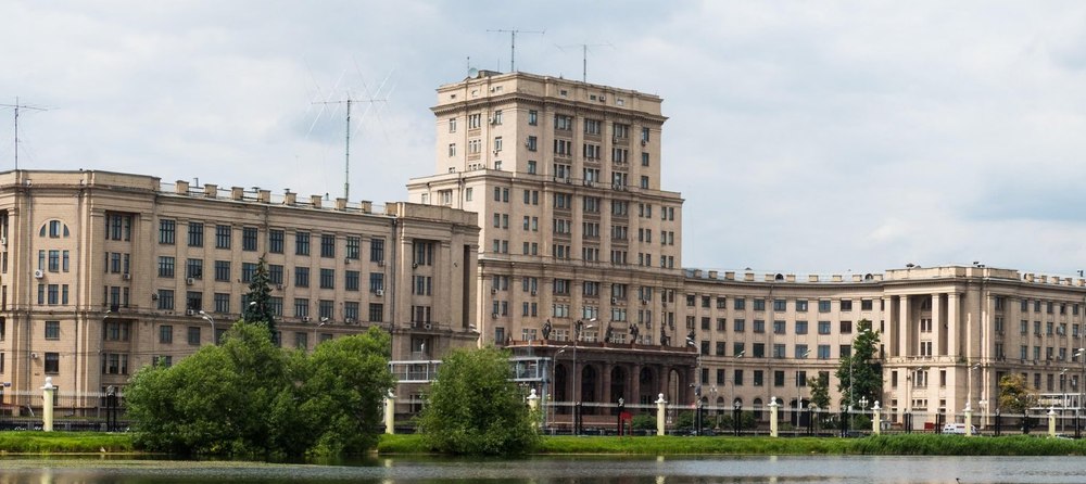 Secretul de la Bauman. Dezvăluiri din interiorul școlii de spioni a Rusiei unde se predau tehnici de atacuri cibernetice și de amestec în alegeri