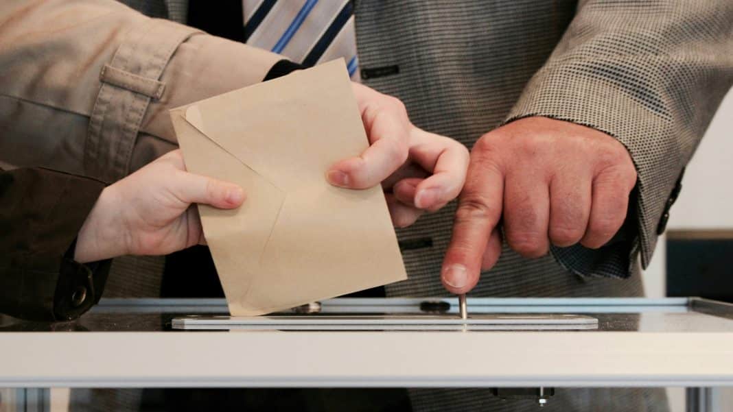 Studiu internațional: România, printre statele cu cele mai slabe scoruri privind performanța democratică