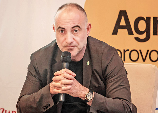 Teodor Ichim, fondatorul Unigrains, unul dintre cei mai mari fermieri din Constanţa, cu peste 3.000 ha lucrate: Programul de împădurire prin PNRR a stimulat mai mult investiţiile în garduri decât în păduri