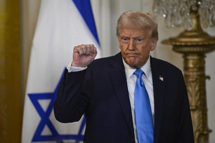 Trump evaluează noua ofertă a Iranului și nu exclude reluarea atacurilor
