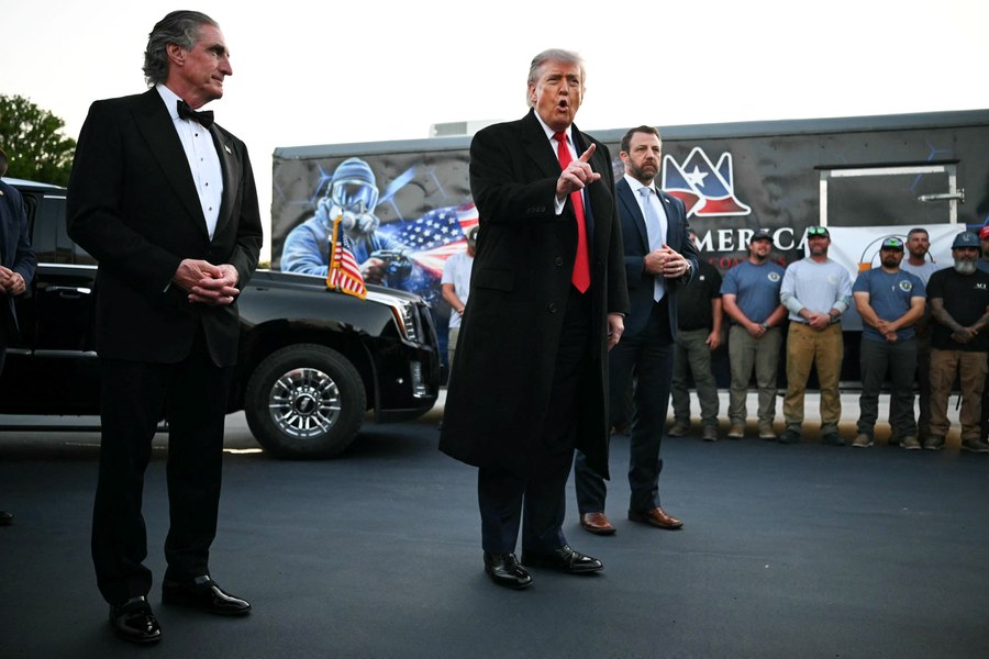 Trump s-a dezlănțuit din nou asupra unei jurnaliste după o întrebare incomodă: „O rușine pentru țara noastră”