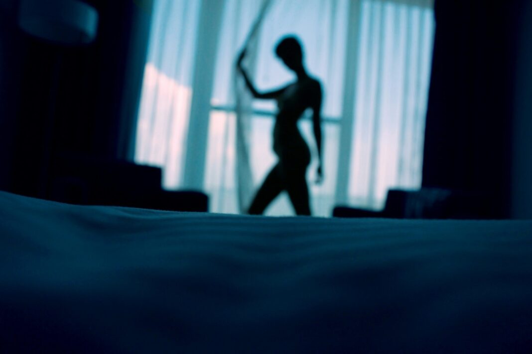 Un italian de 61 de ani moare în timpul unui joc erotic / Familia primește despăgubiri de 450.000 de euro de la amantă / Cei doi erau împreună de 10 ani