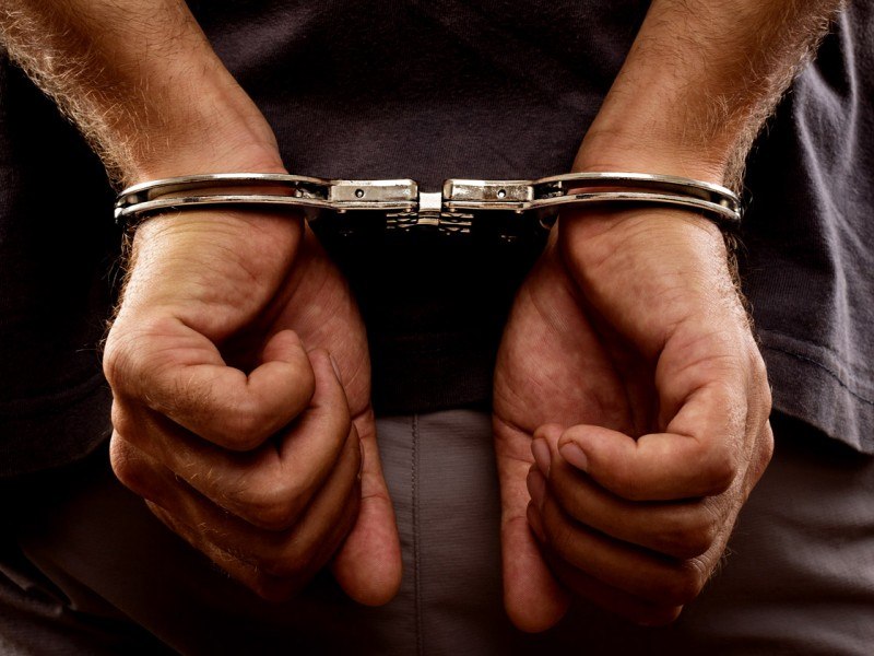 Un român închis 56 de zile în baza „Codului Roșu” în Italia cere despăgubiri după ce a fost achitat