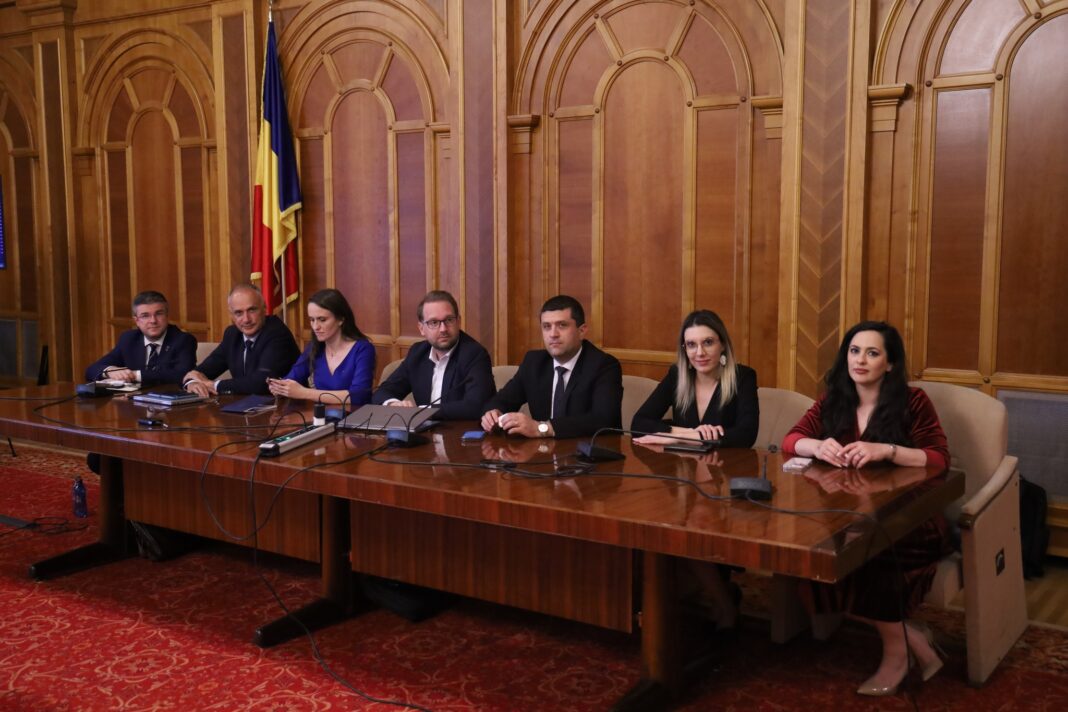 USR nu va mai accepta o majoritate de guvernare cu PSD. Dominic Fritz: Îl invit pe Ilie Bolojan la o discuție