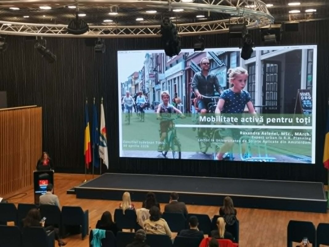VIDEO | Modelul olandez pe două roți: lecții despre mobilitate urbană, discutate la Timișoara de o româncă stabilită la Utrecht