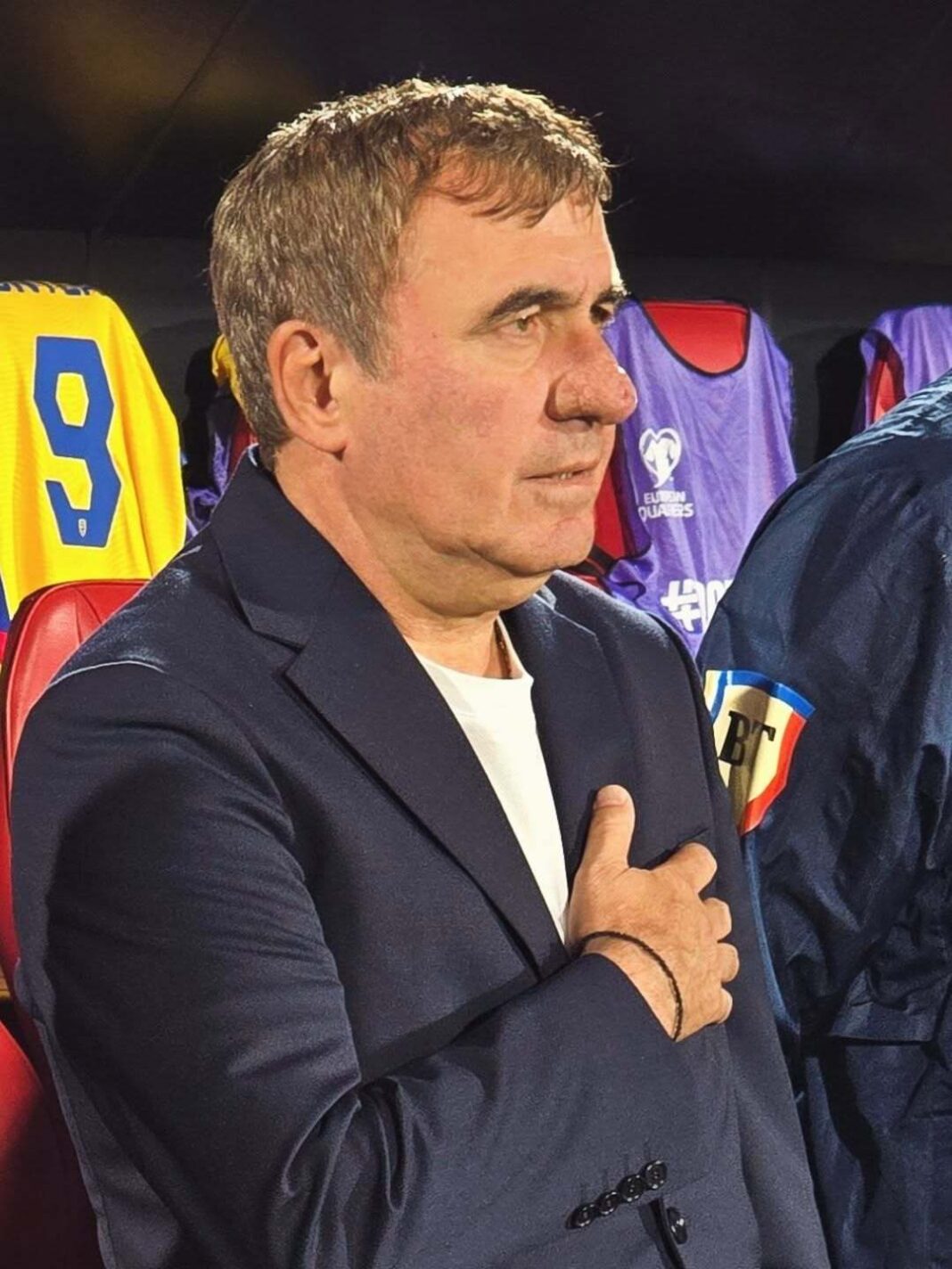 NEWS.ro: