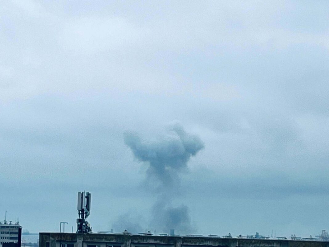NEWS.ro: Nicuşor Dan: Au existat contacte între România şi Ucraina, la diferite niveluri, după incidentul dronei din Portul Constanţa / Progresul, că există linie directă pe tipul ăsta de evenimente, ca să nu se treacă printr-un şir de mai mulţi decidenţi