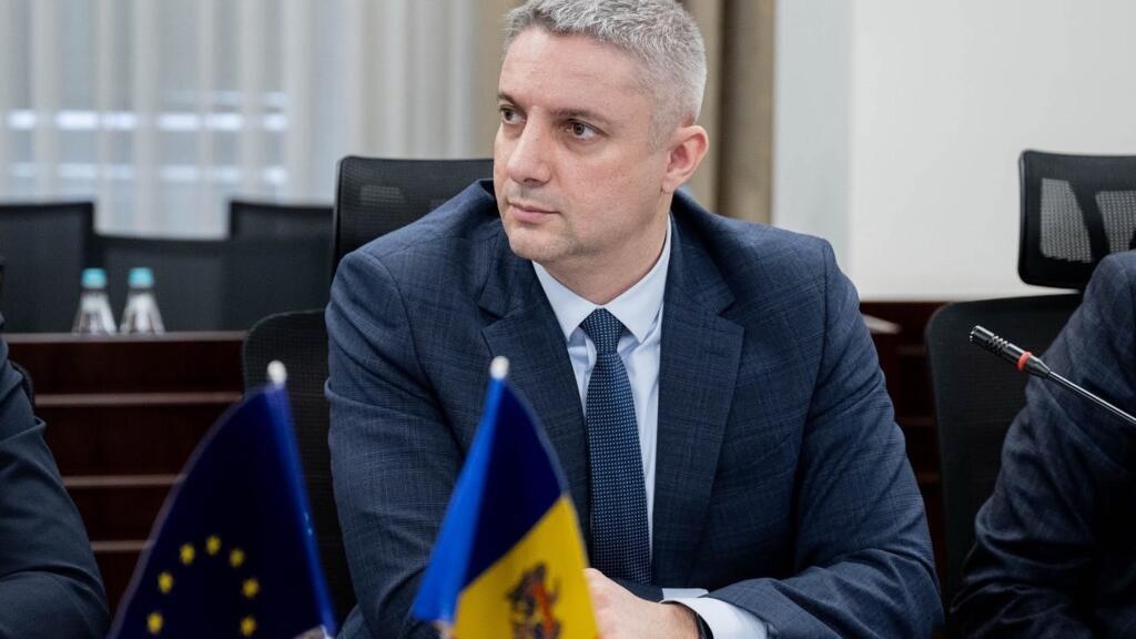 RFI: Scandal la MoldATSA: investigație jurnalistică, suspendare de director și întrebări despre verificarea numirilor în companii strategice