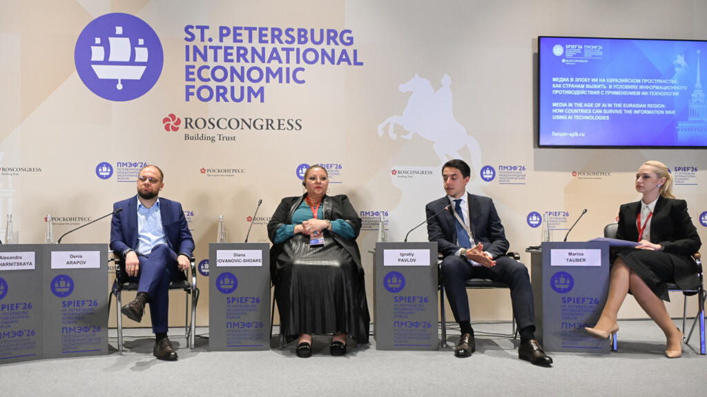 RFI: Tauber și Șoșoacă, pe aceeași scenă la Sankt Petersburg, într-un context util Kremlinului în căutare de vizibilitate internațională