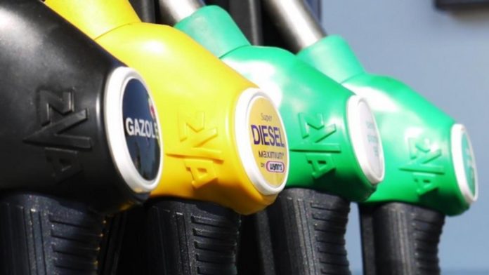 Rusia, pe cale să atingă un record al exporturilor de petrol în iunie, pe fondul atacurilor asupra rafinăriilor