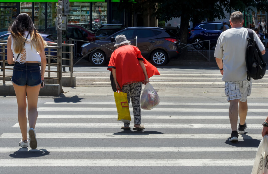 STUDIU: Aproape 5.000 de români au murit din cauza căldurii în vara anului 2024. România, printre cele mai afectate țări din Europa. Cercetătorii spun că valurile de caniculă sunt un „ucigaș tăcut”