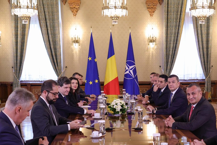 SURSE Președintele Nicușor Dan este pregătit pentru orice compromis politic. Linia roșie rămâne un guvern cu AUR