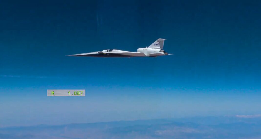 Un avion al NASA a depășit bariera sunetului în cadrul primului zbor de testare supersonic