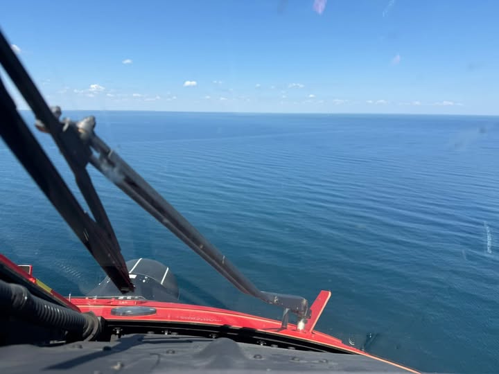 Aviația Internelor, misiune pe mare pentru a salva două persoane căzute în apă în spațiul maritim al Ucrainei