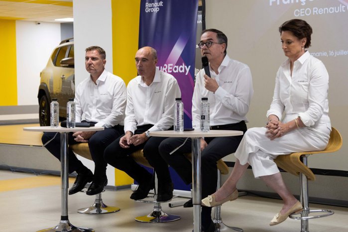 Ce spune François Provost, şeful grupului Renault, după prima vizită oficială în România: inginerii de la RTR au doi ani la dispoziţie să proiecteze viitorul Sandero, vânzările pe plan local trebuie să crească, iar uzina de la Mioveni să devină mai competitivă
