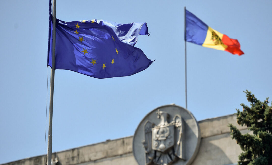 Centrul Rus de cultură din Chişinău şi-a încetat activitatea
