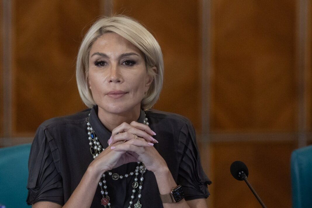 Deputata liberală Raluca Turcan, către Nicușor Dan: Responsabilitatea trebuie să meargă mai departe. La desemnarea premierului. Ceea ce presupune o opțiune. După ce cântărești de o sută de ori, iei o decizie și o anunți oamenilor