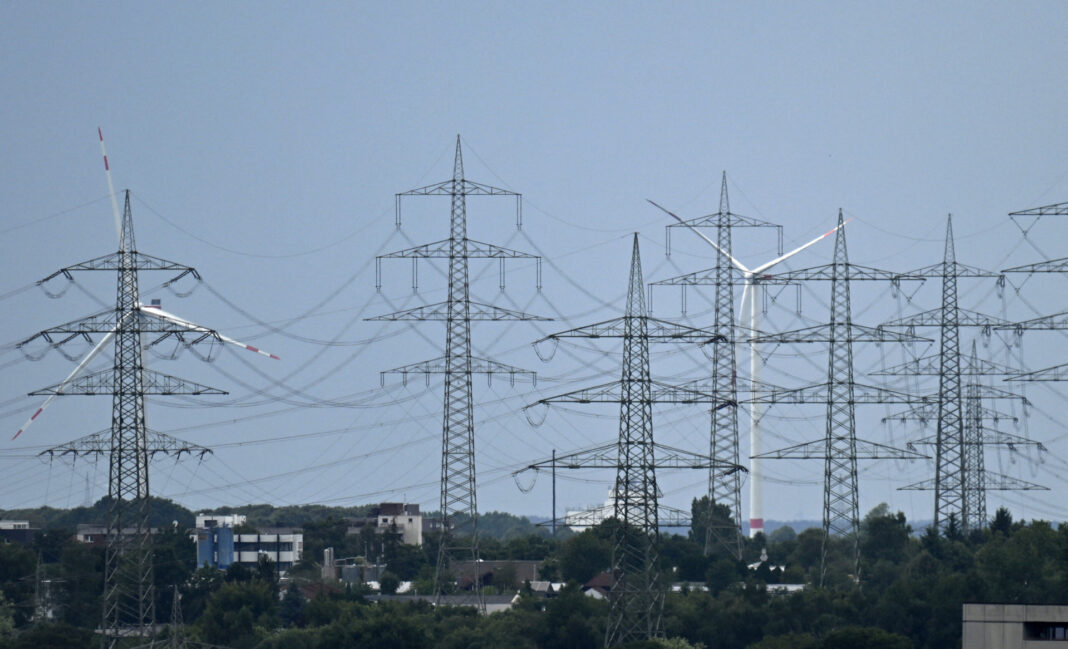Finalizarea „Liniei independenței”, amânată din nou. Proiectul liniei Vulcănești-Chișinău ar trebui să întărească independența energetică a Republicii Moldova față de Rusia