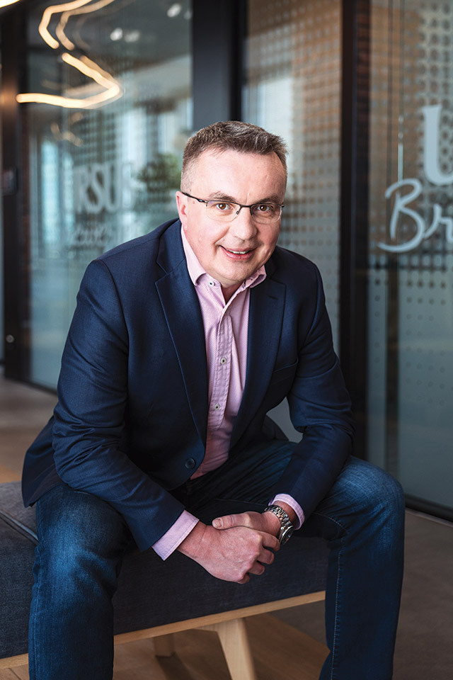 Interviu ZF. Roman Trzaskalik, Ursus Breweries: Industria berii este sub presiune, este un an greu şi ne aflăm într-o situaţie fără precedent: încrederea consumatorilor este scăzută, inflaţia ridicată, este prpe veniturile populaţiei şi multă incertitudine