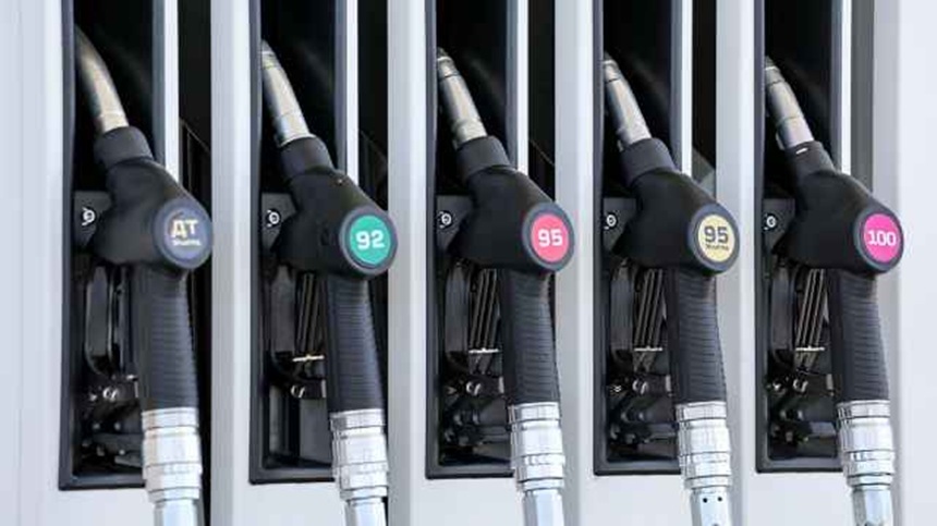 NEWS.ro: Preţul benzinei explodează în Sevastopol: creştere de 30% într-o săptămână, pe fondul crizei de carburanţi din Crimeea