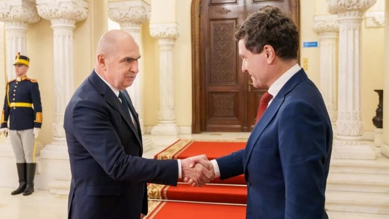 Nicușor Dan pregătește noi consultări cu liderii partidelor pentru deblocarea negocierilor privind viitorul Guvernn