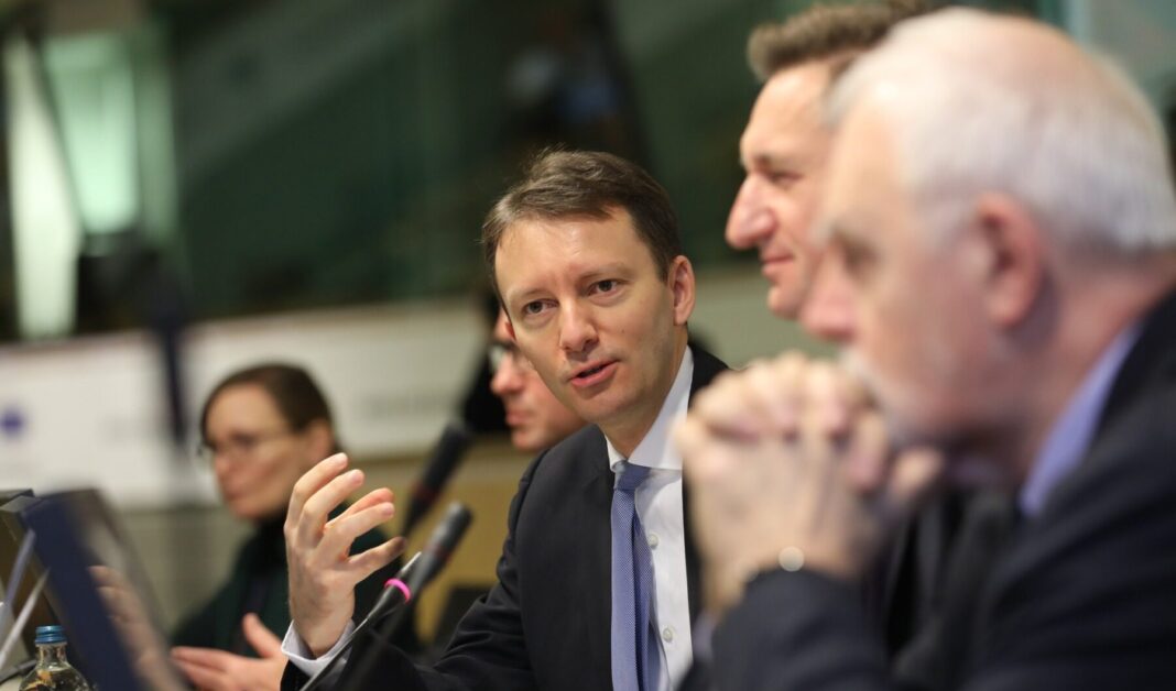 Siegfried Muresan, ironic la adresa PSD care a spus că-i reclamă pe liberali la Bruxelles: Toți care l-au apărat pe Liviu Dragnea și abuzurile lui vor apăra și în această perioadă orice abuz