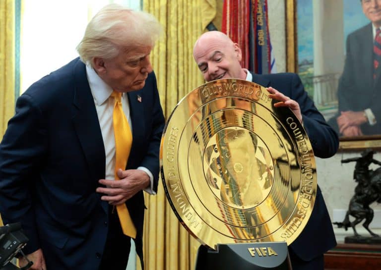Trump l-a sunat pe Infantino ca să îi anuleze suspendarea lui Balogun! Decizia FIFA provoacă un val uriaș de controverse