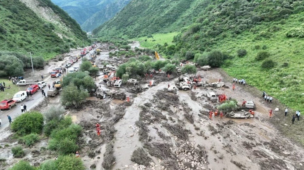 Viitură devastatoare într-o zonă de camping din China. Zece persoane au murit, iar alte 23 au fost rănite