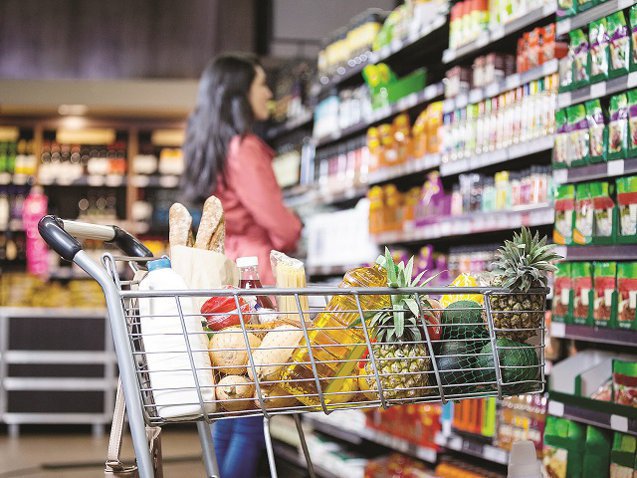 Ce urmează pentru piaţa de FMCG după un S1 ţinut în viaţă doar de inflaţie? „Nu există niciun catalizator la orizont care să inverseze semnificativ prudenţa consumatorilor înainte de sfârşitul anului.“