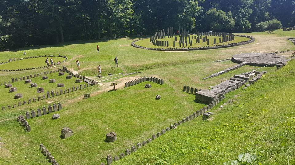 Cetatea dacică Sarmizegetusa Regia se poate vizita doar sâmbăta şi duminica, în luna august