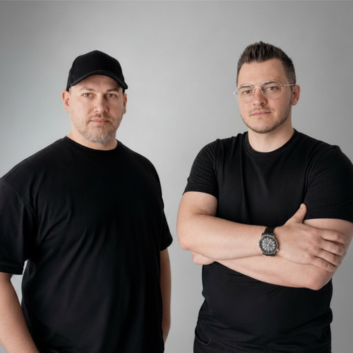 Cum a reuşit start-up-ul românesc DesignVerse să-şi crească valoarea contractelor companiei de la 6.500 EUR la 1,1 mil EUR în mai puţin de 1 an. Compania a reuşit să strângă 5,5 milioane de la investitori într-o rundă de tip seed. VIDEO