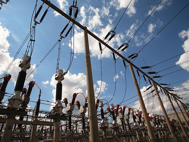 Electrica a încheiat primul semestru din 2026 cu un profit net de 457,5 mil. lei, în creştere cu 8,6%, susţinut aproape integral de furnizare, în timp ce distribuţia a pierdut din EBITDA