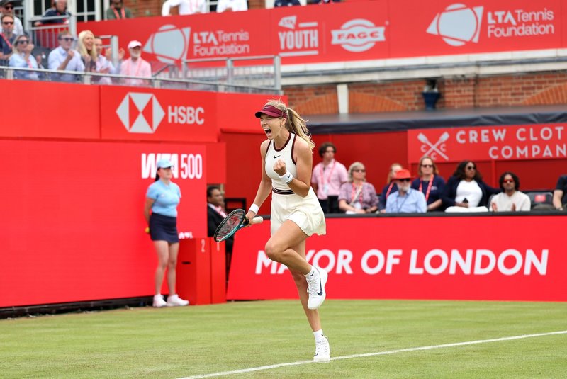 NEWS.ro: Katie Boulter se plânge: Mirosul de canabis de la US Open este deranjant