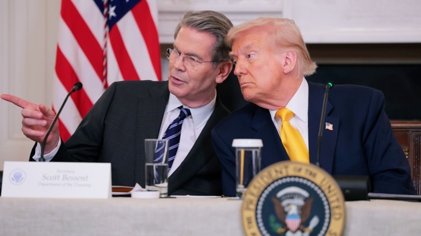 NEWS.ro: SUA şi Iranul ar putea încheia un acord în vederea redeschiderii Strâmtorii Ormuz până miercuri, anunţă Scott Bessent la CNBC