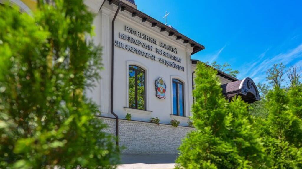 RFI: Mitropolia Basarabiei, supusă canonic Bucureștiului, propune un „armistițiu” Mitropoliei Moldovei de la Chișinău, supusă Moscovei