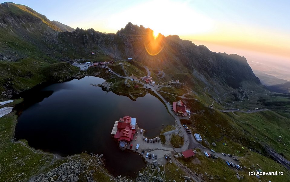 „Suflul de tigru” și siluetele înfiorătoare de lângă lacul Balea. Fenomenul straniu din Făgăraș care a alarmat armata