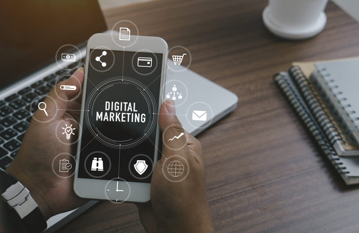 Vrei să înveţi mai multe despre marketingul digital? HP oferă un curs gratuit cu certificat