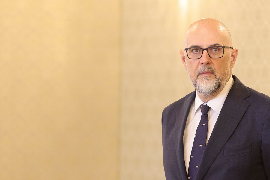 Kelemen Hunor: „Mă doare capul. Sunt îngrozit că nu suntem în stare să - după 140, 150 de zile - să votăm un guvern cu drepturi depline”