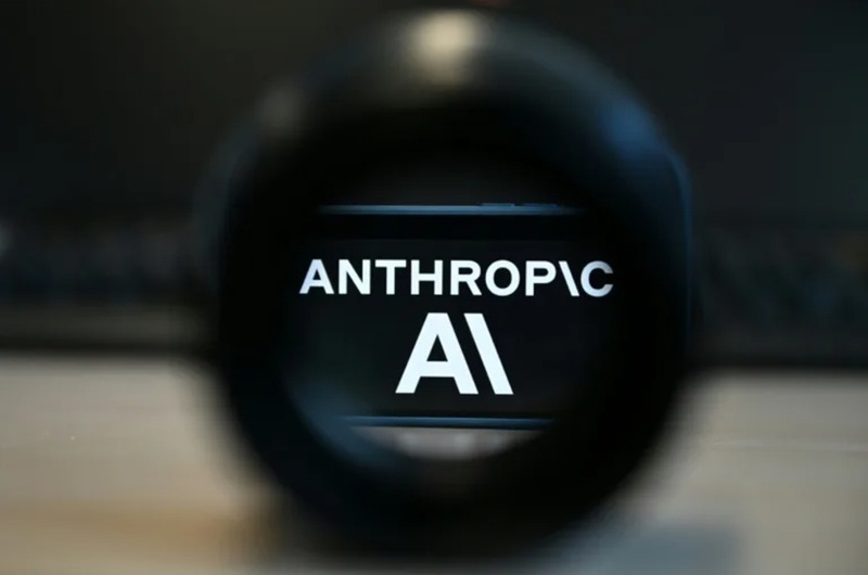 NEWS.ro: Anthropic avertizează că inteligenţa artificială ar putea reprezenta ”riscuri existenţiale pentru umanitate”